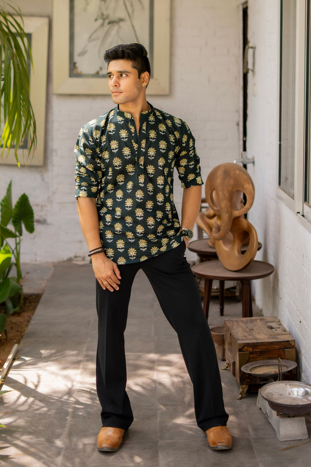 The Castle Green Short Kurta with Yellow and White Flower Print