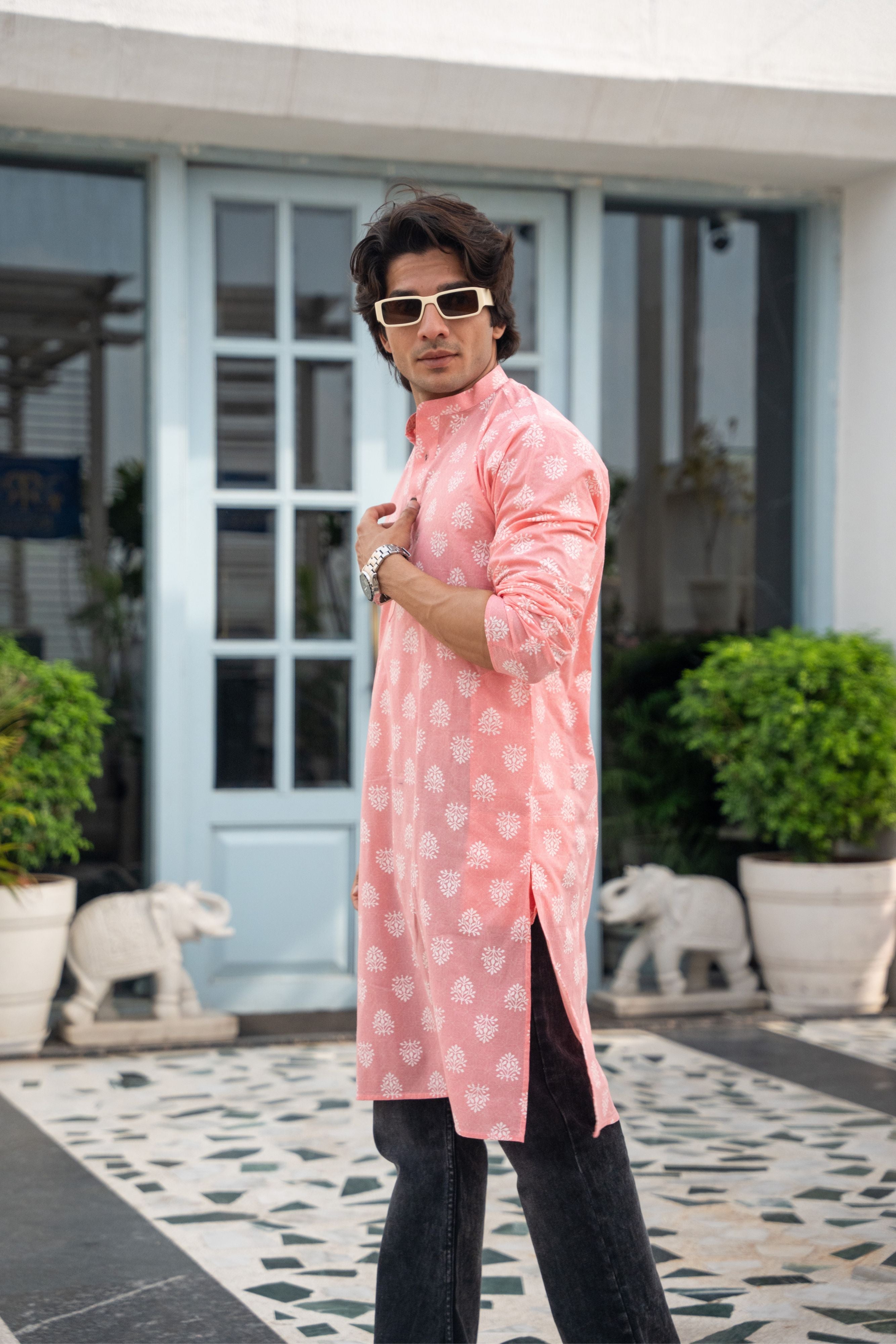 The Pink Long Kurta With Floral Geometric Print