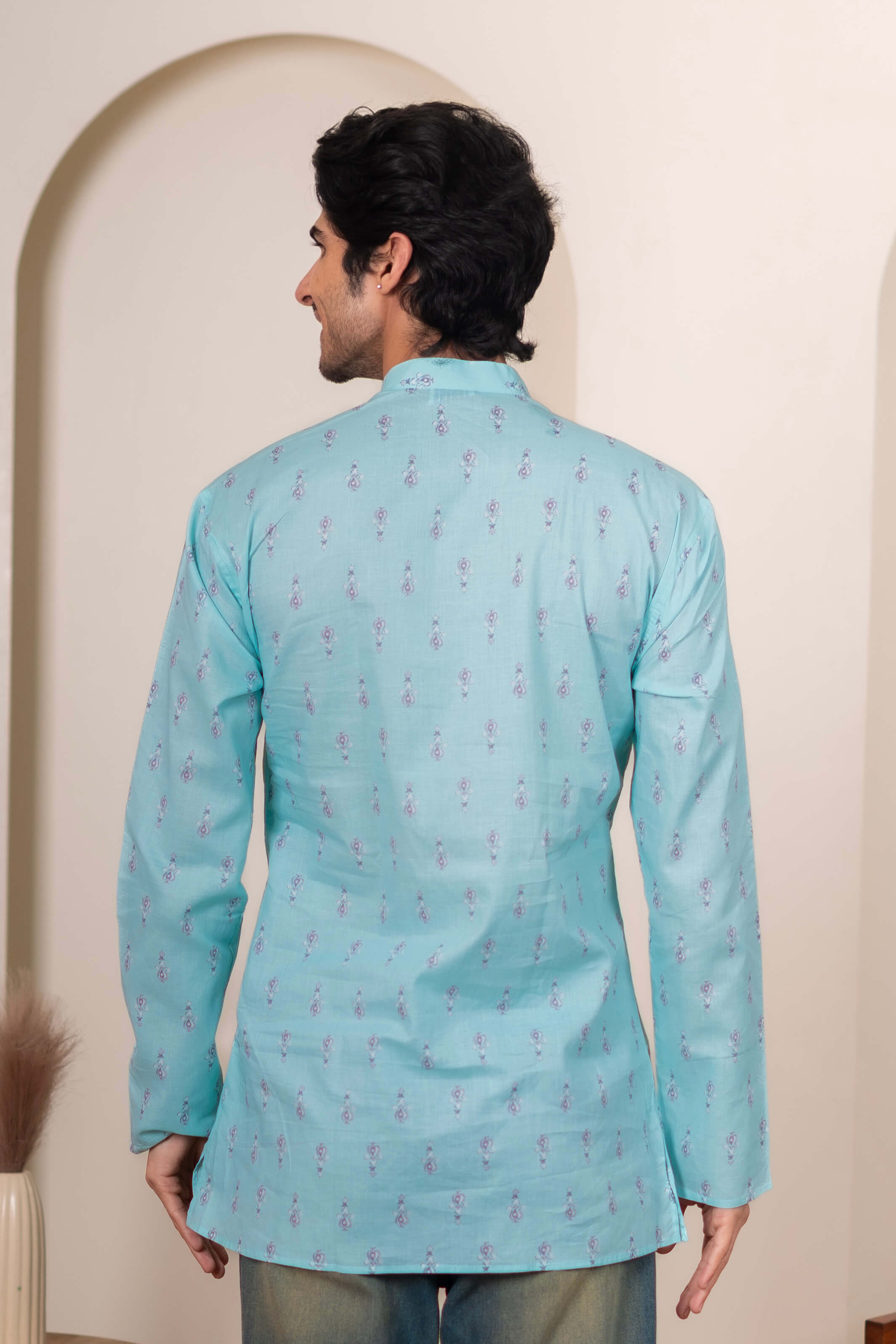 The Caribbean Blue Paisley Motif Short Kurta