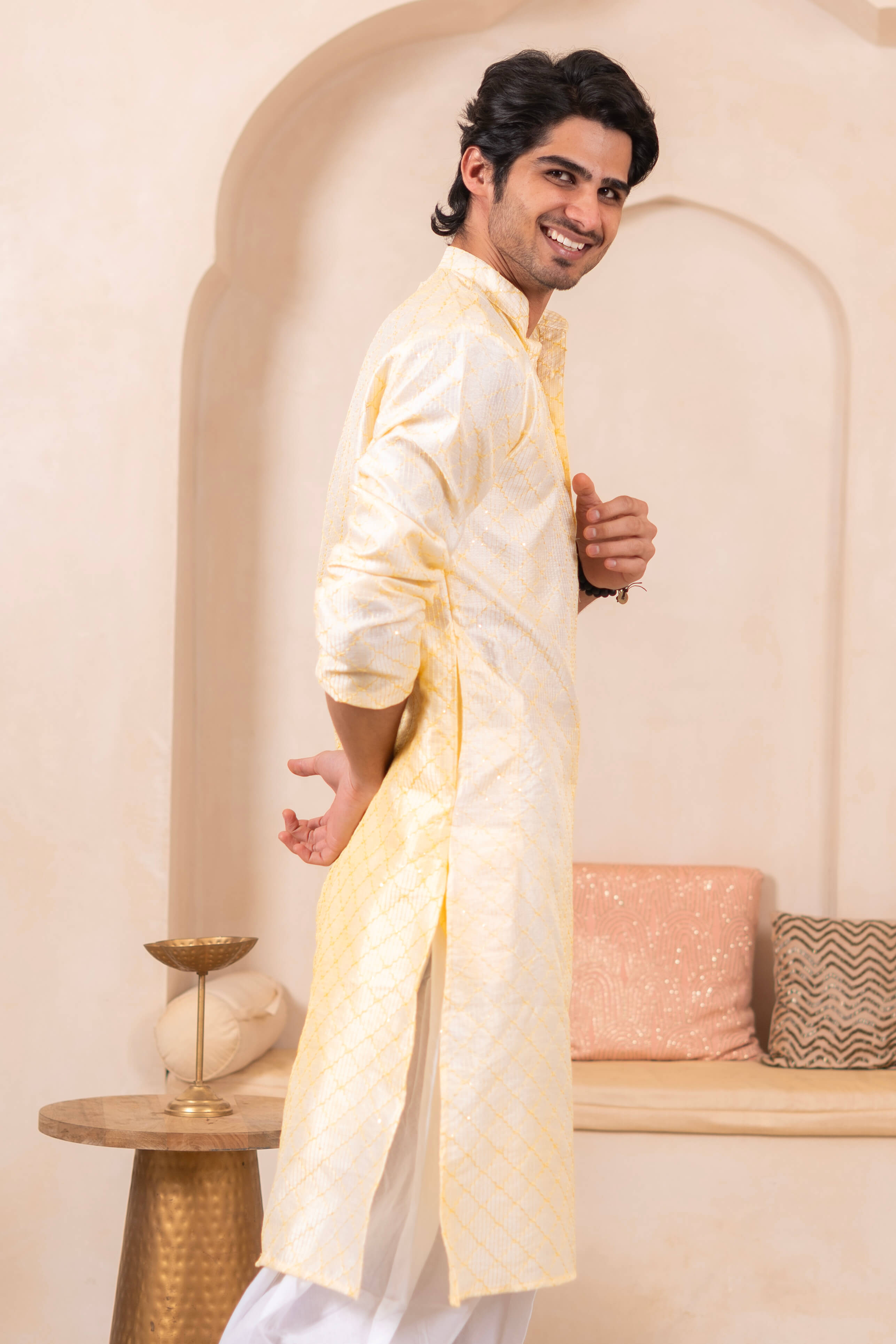 The Off White Geometric Thread Long Kurta