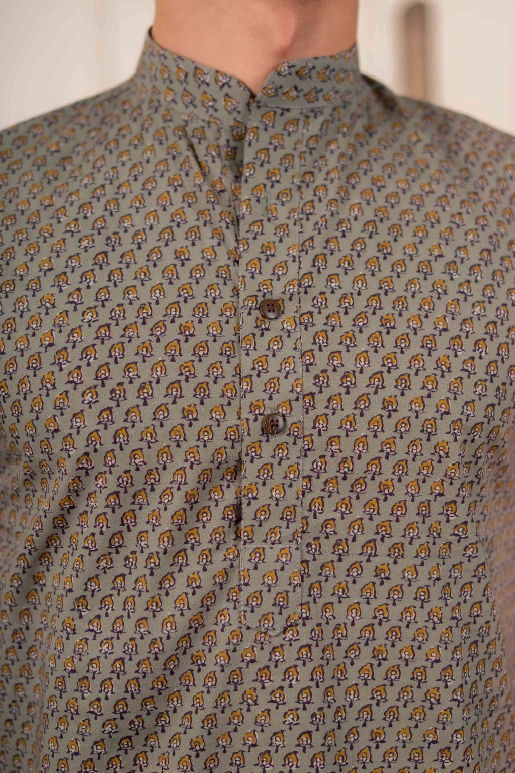 The Fossil Grey Paisley Motif Short Kurta