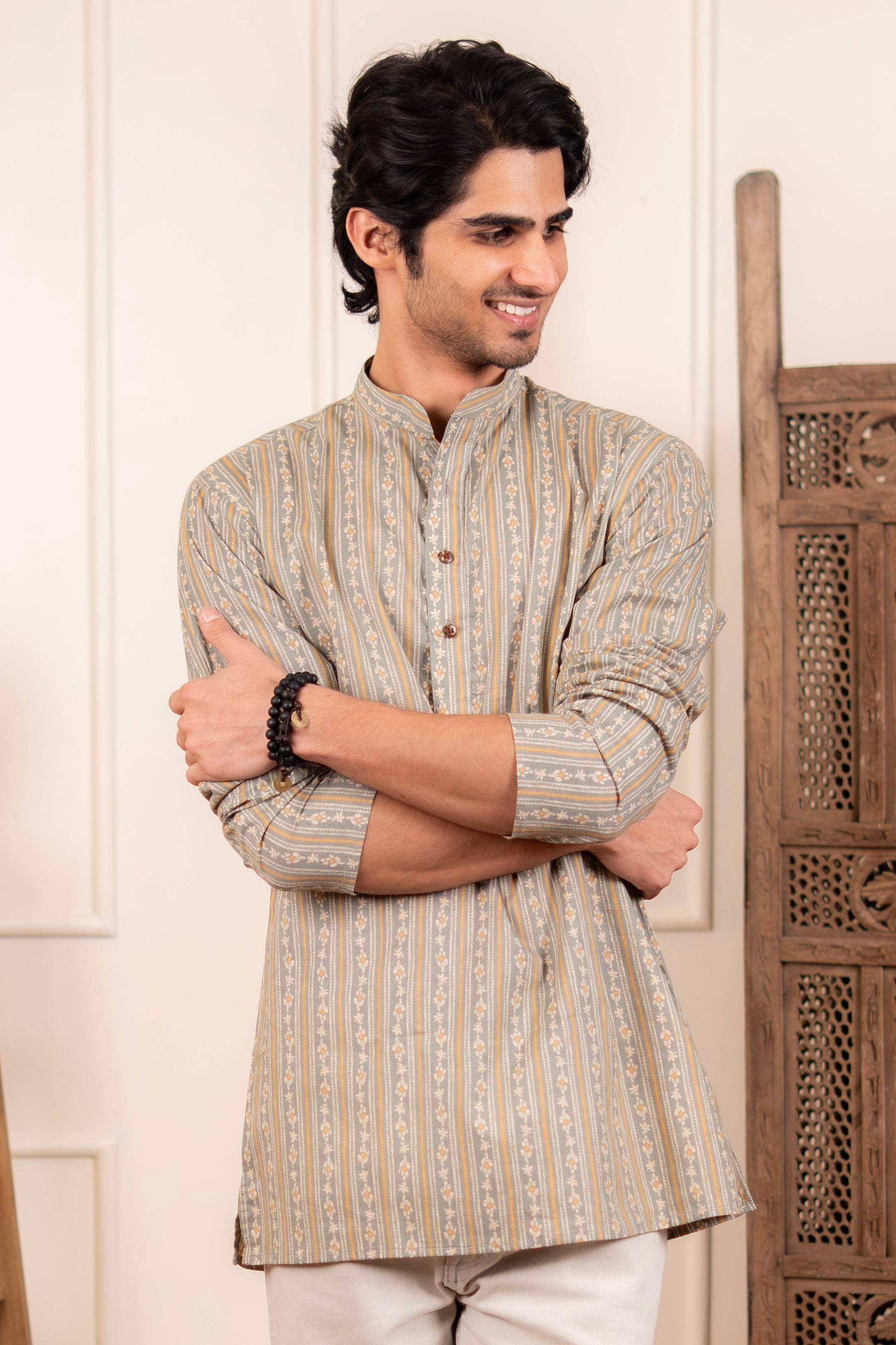 The Winter Green Floral Striped Short Kurta