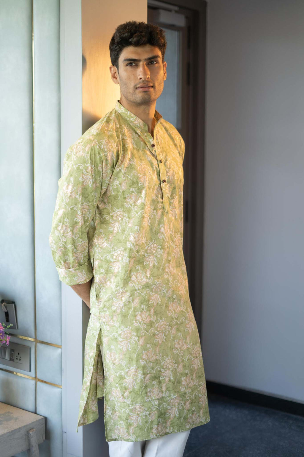 The Marble Green All-Over Floral Print Long Kurta With Foil Work