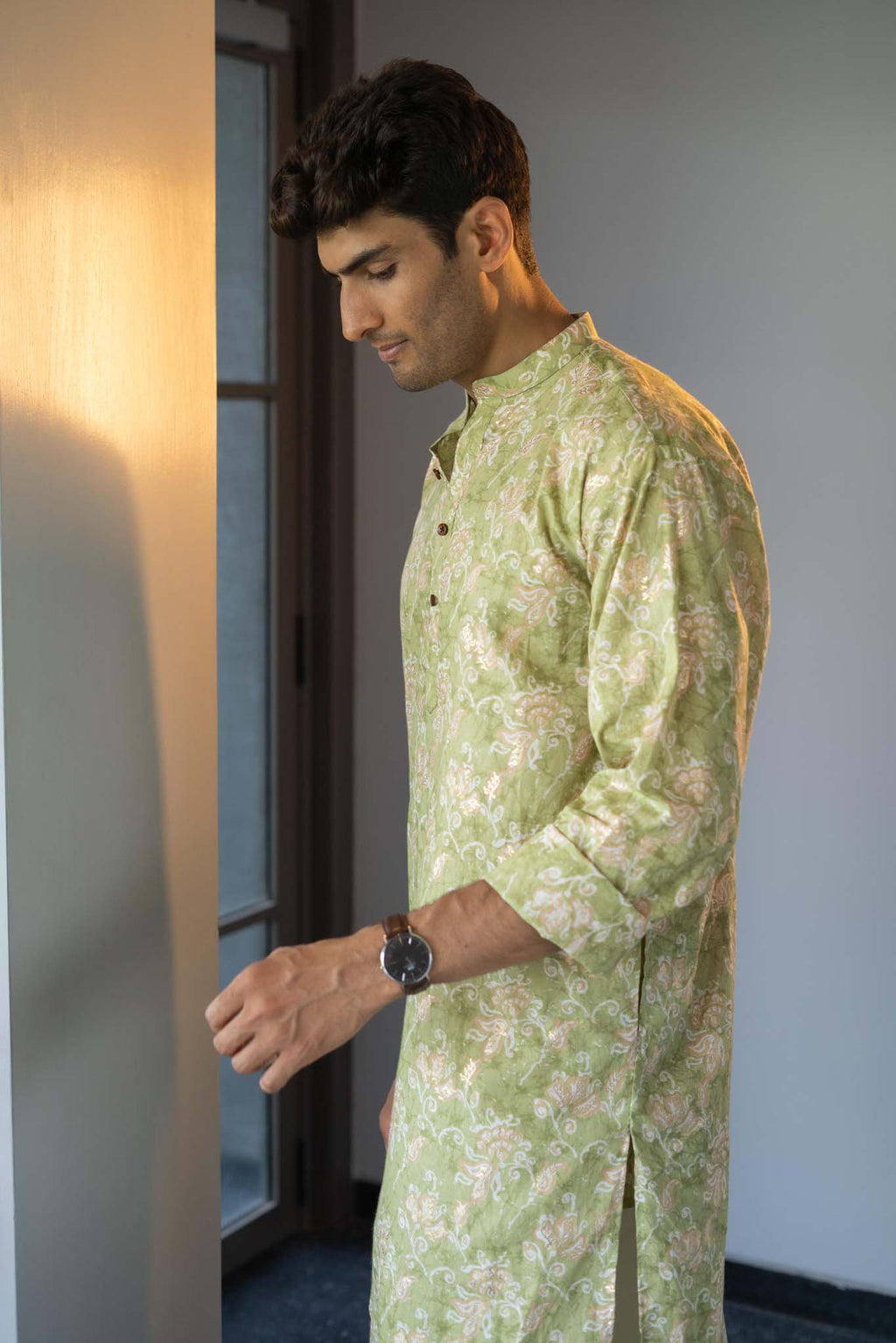 The Marble Green All-Over Floral Print Long Kurta With Foil Work