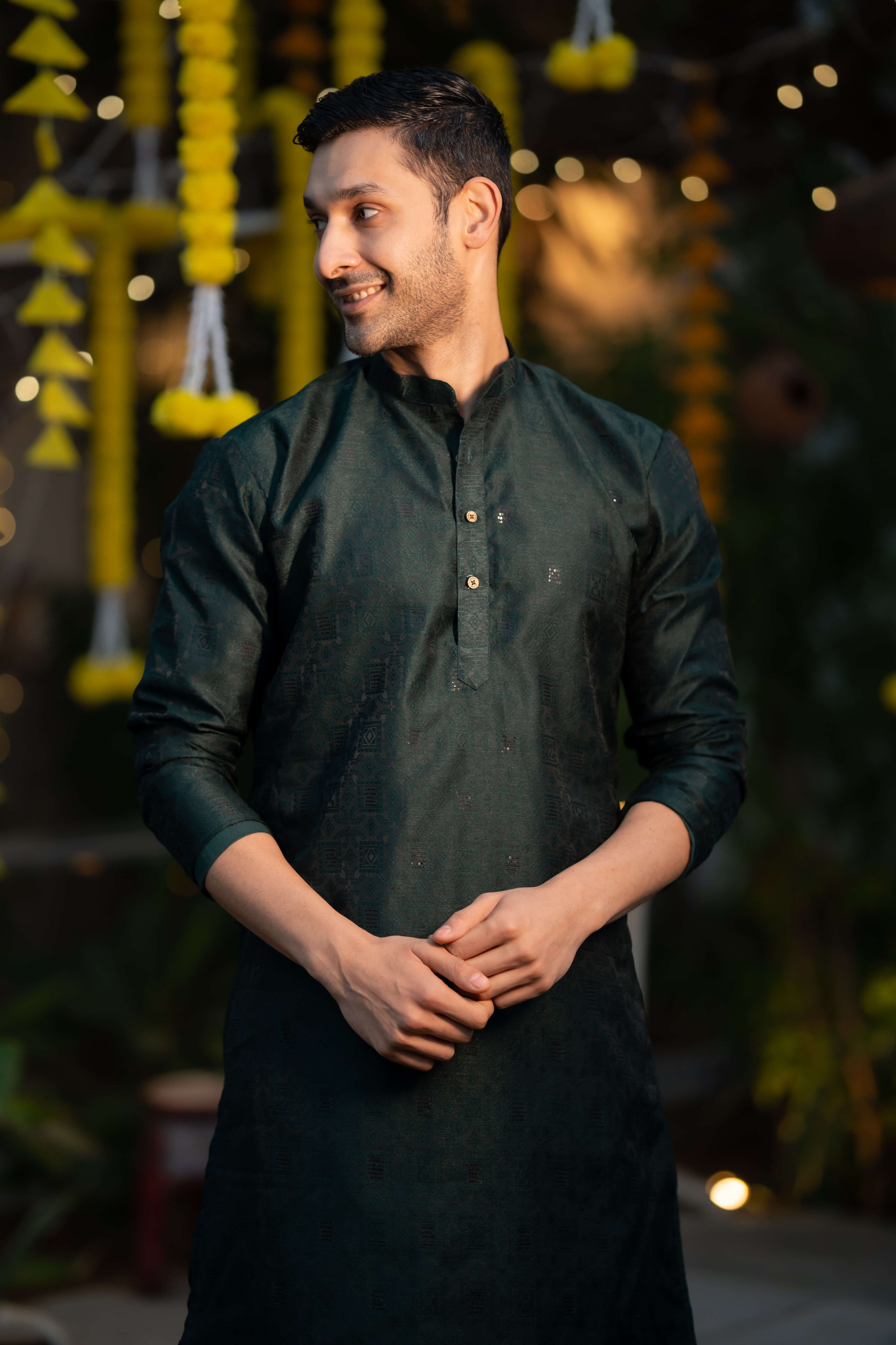 The Green Long Kurta With Thread Work and Sequins