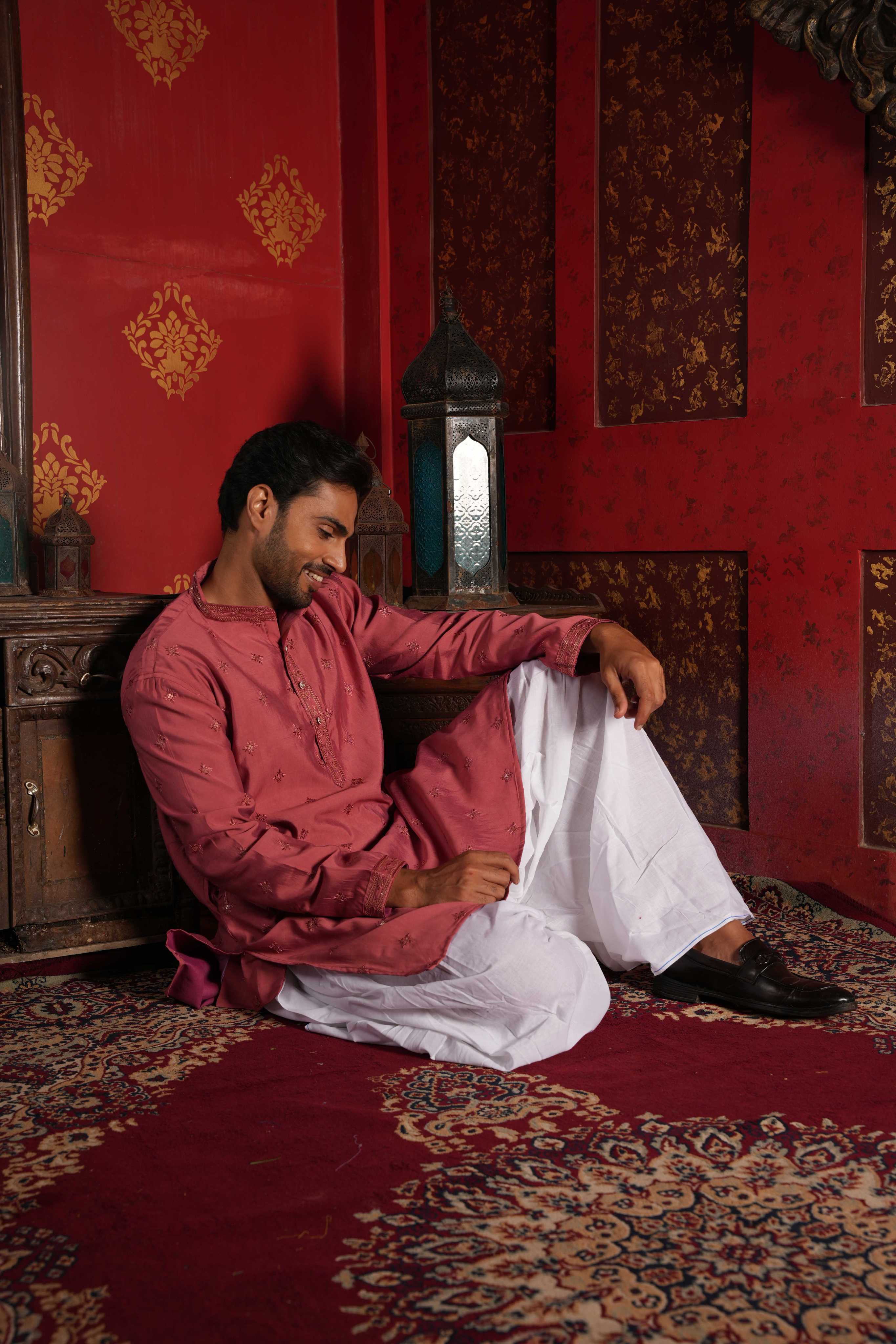 The Dusty Pink Floral Embroidery Long Kurta