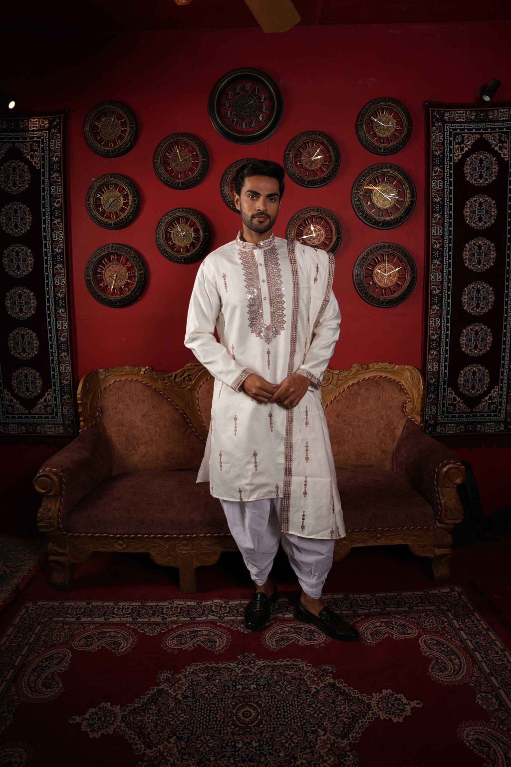 The Off White Mirror Work Long Kurta With Dupatta