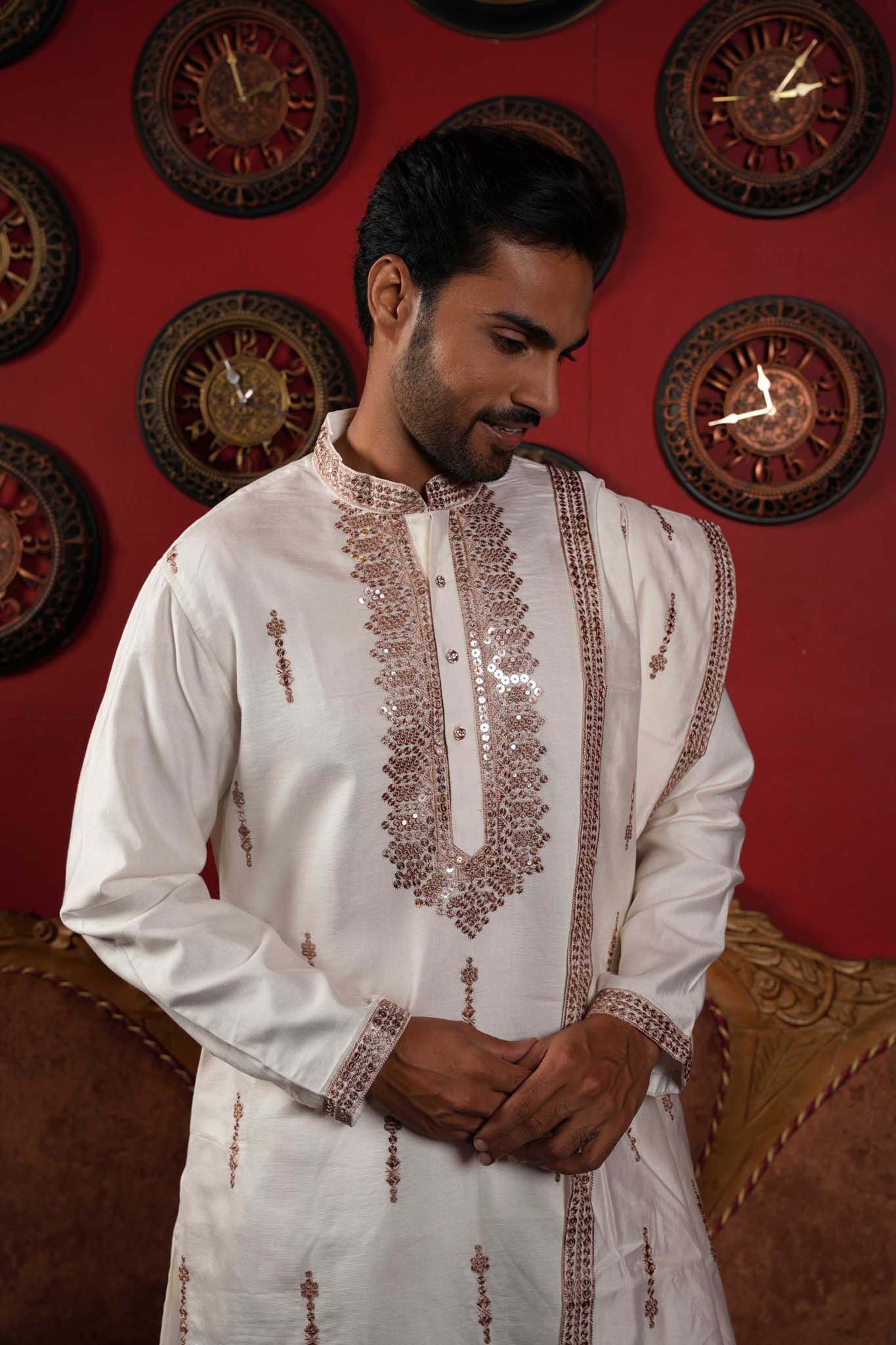 The Off White Mirror Work Long Kurta With Dupatta