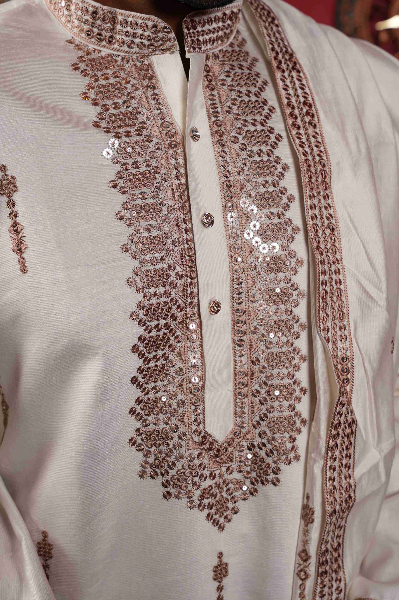 The Off White Mirror Work Long Kurta With Dupatta