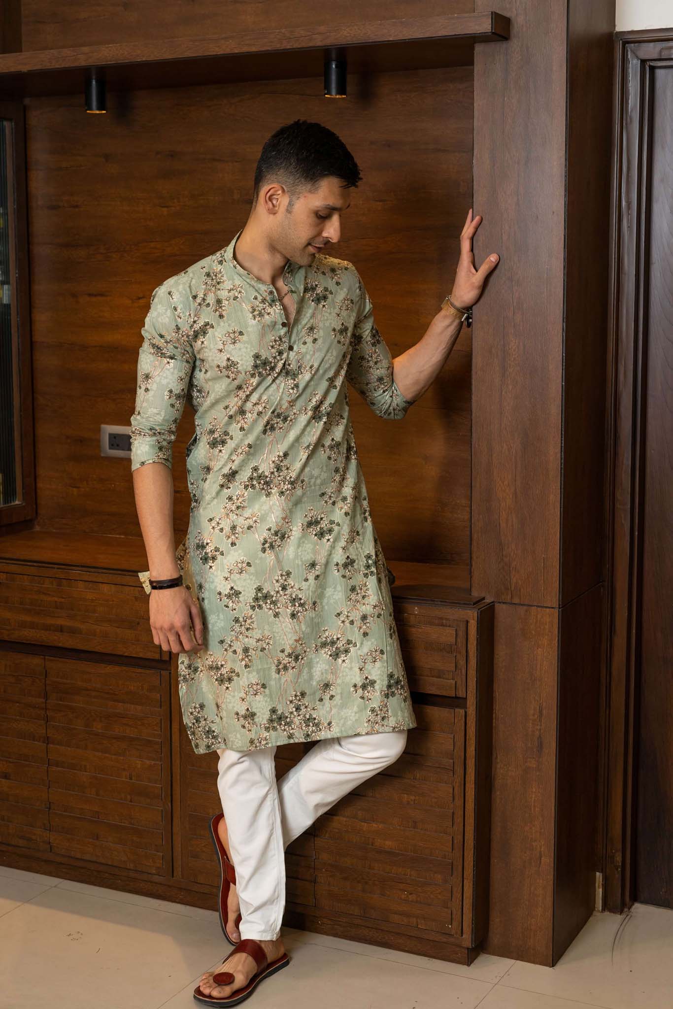 The Muslin Pastel Green Foil Print Long Kurta
