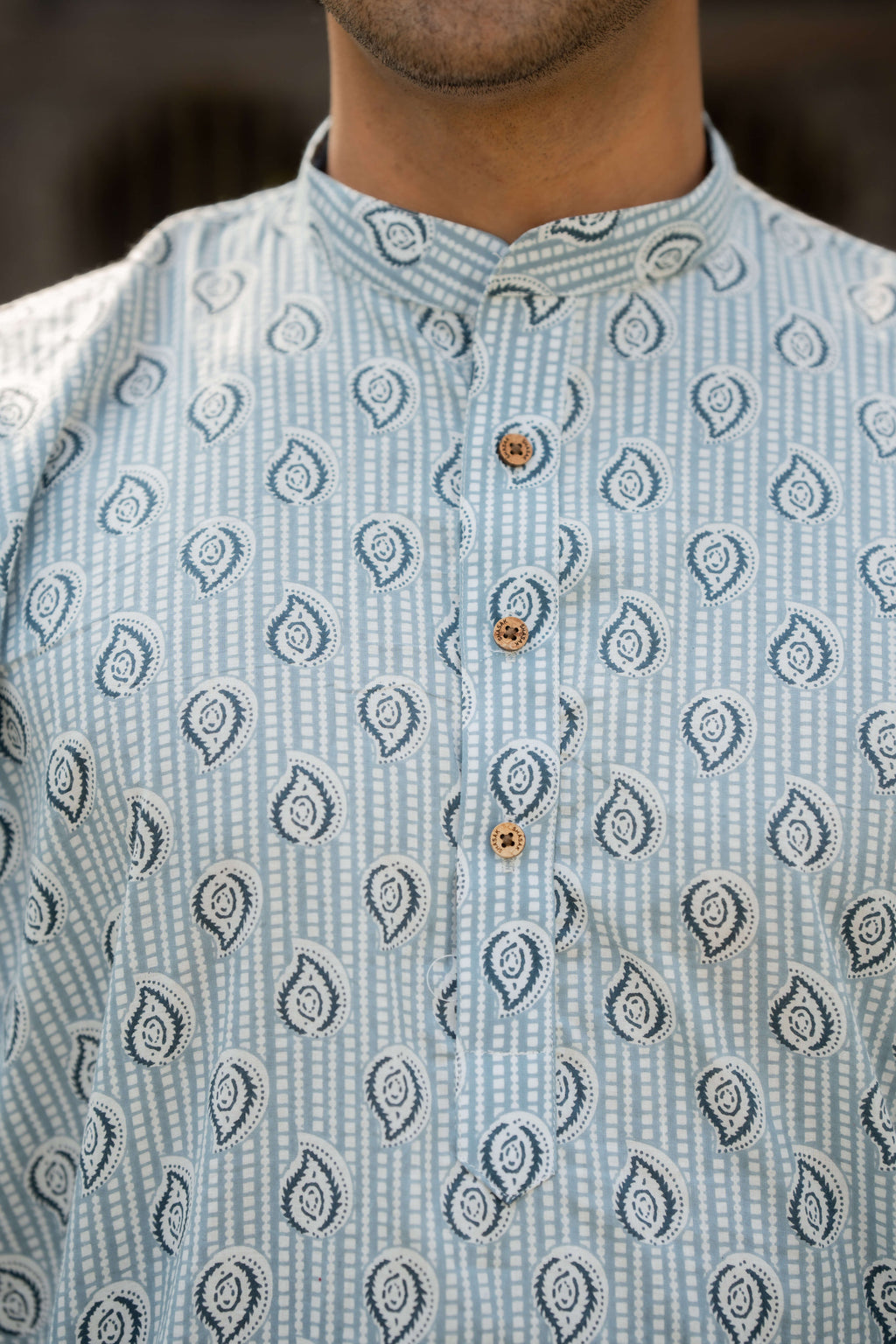 butti print long kurta for men