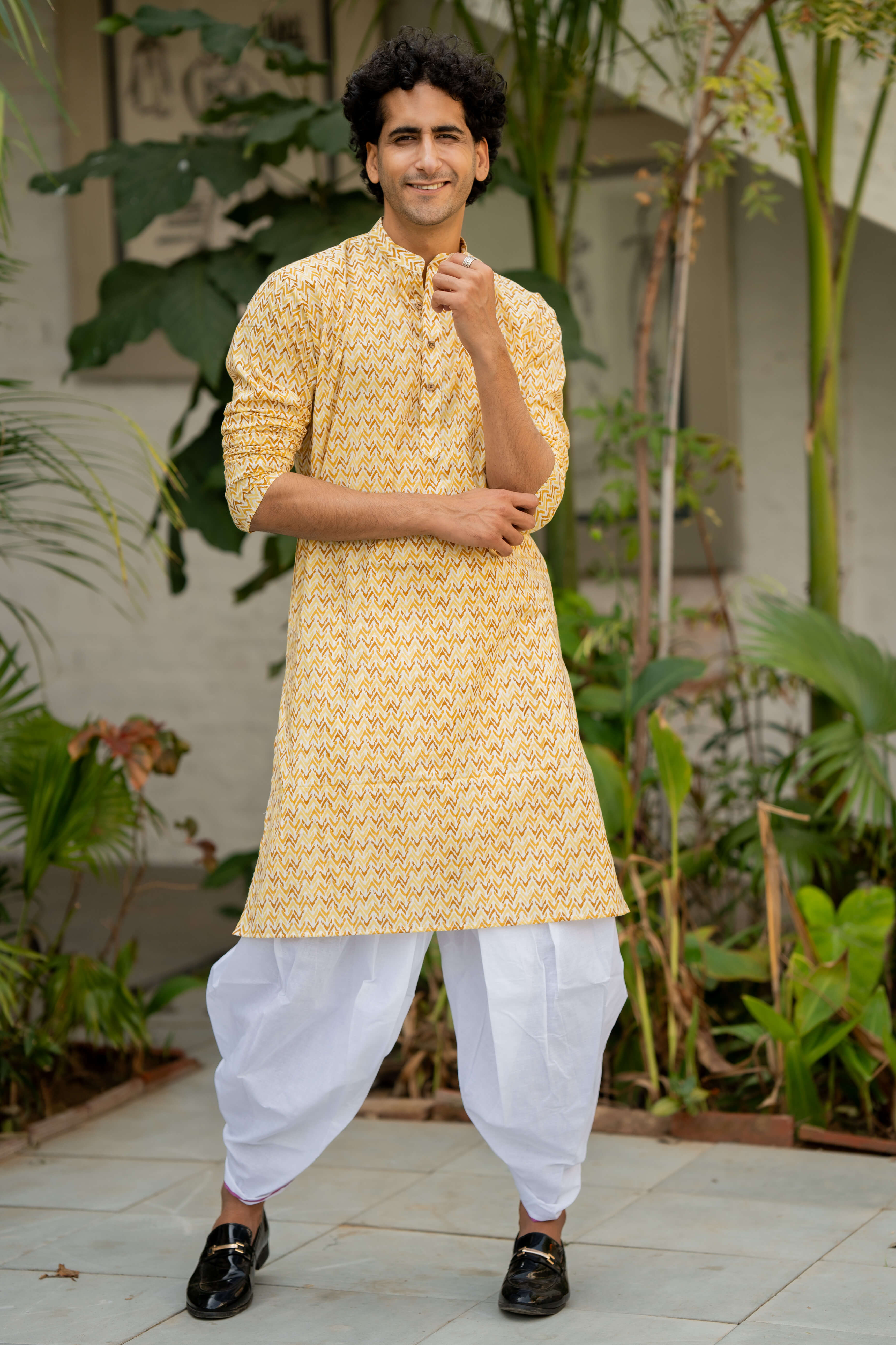 The Milky White Long Kurta with Zig Zag Design