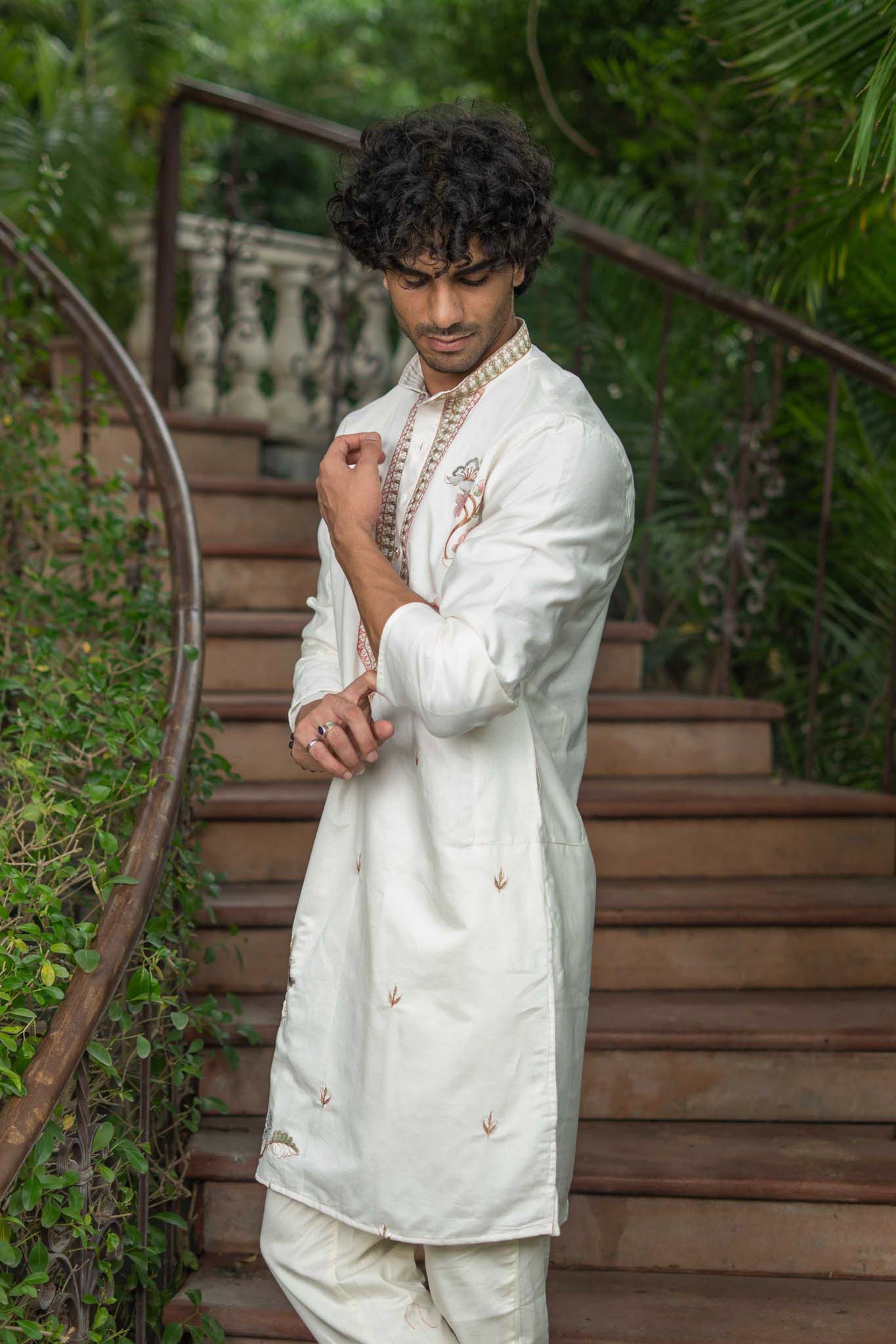 The White Multicolour Embroidered Neck Design Kurta