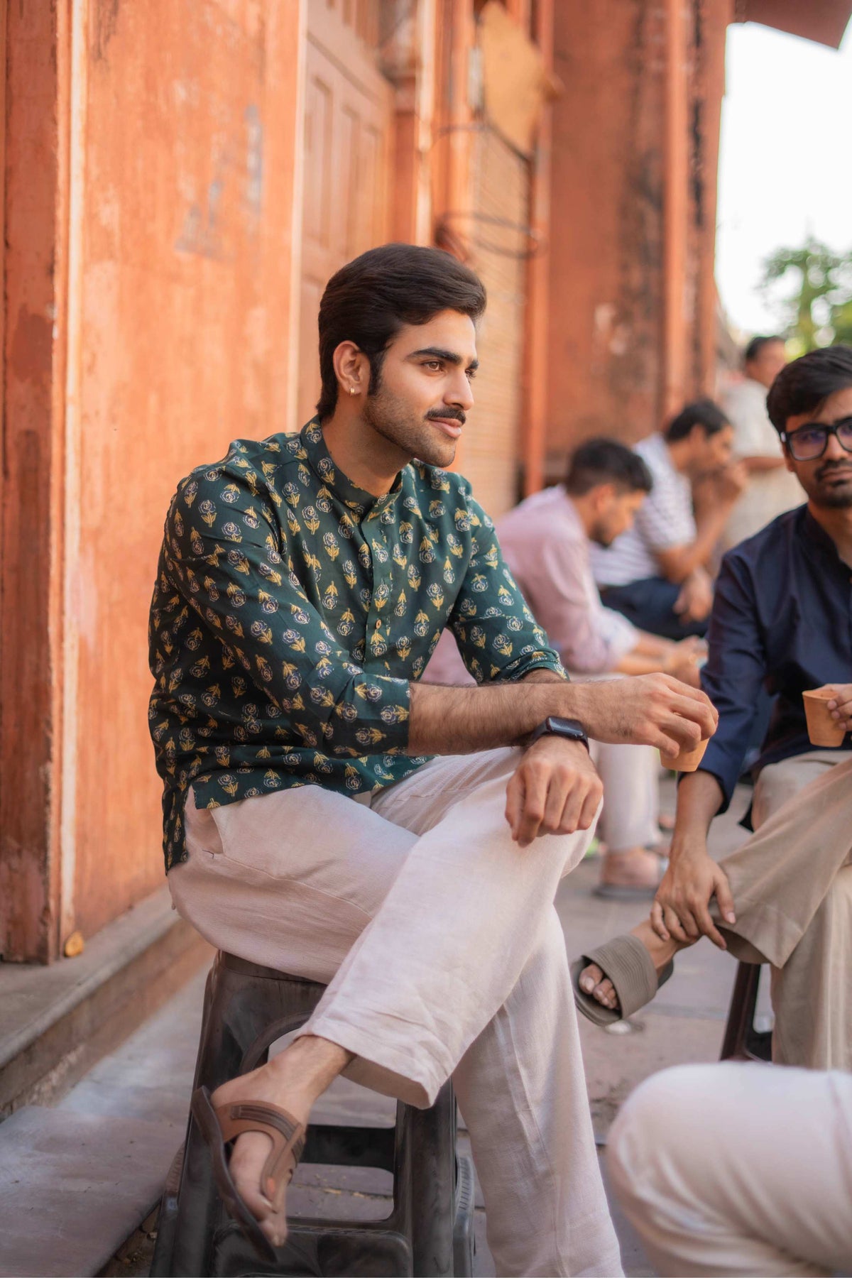 The Deep Green Garden Buti Print Short Kurta