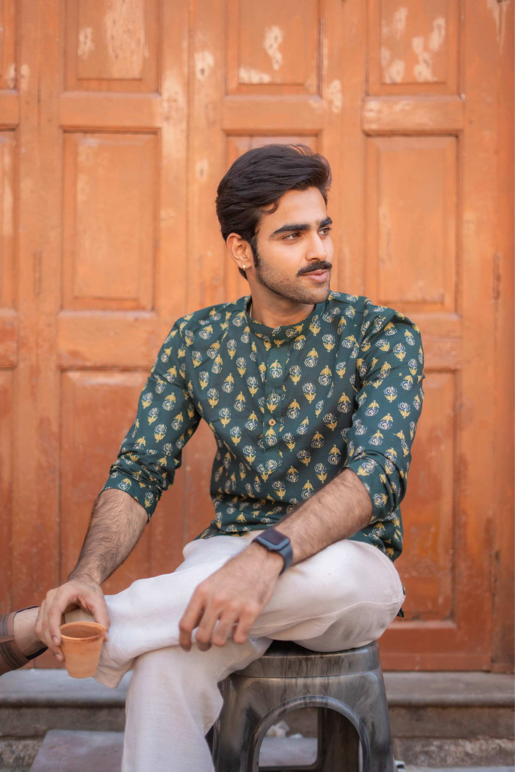 The Deep Green Garden Buti Print Short Kurta