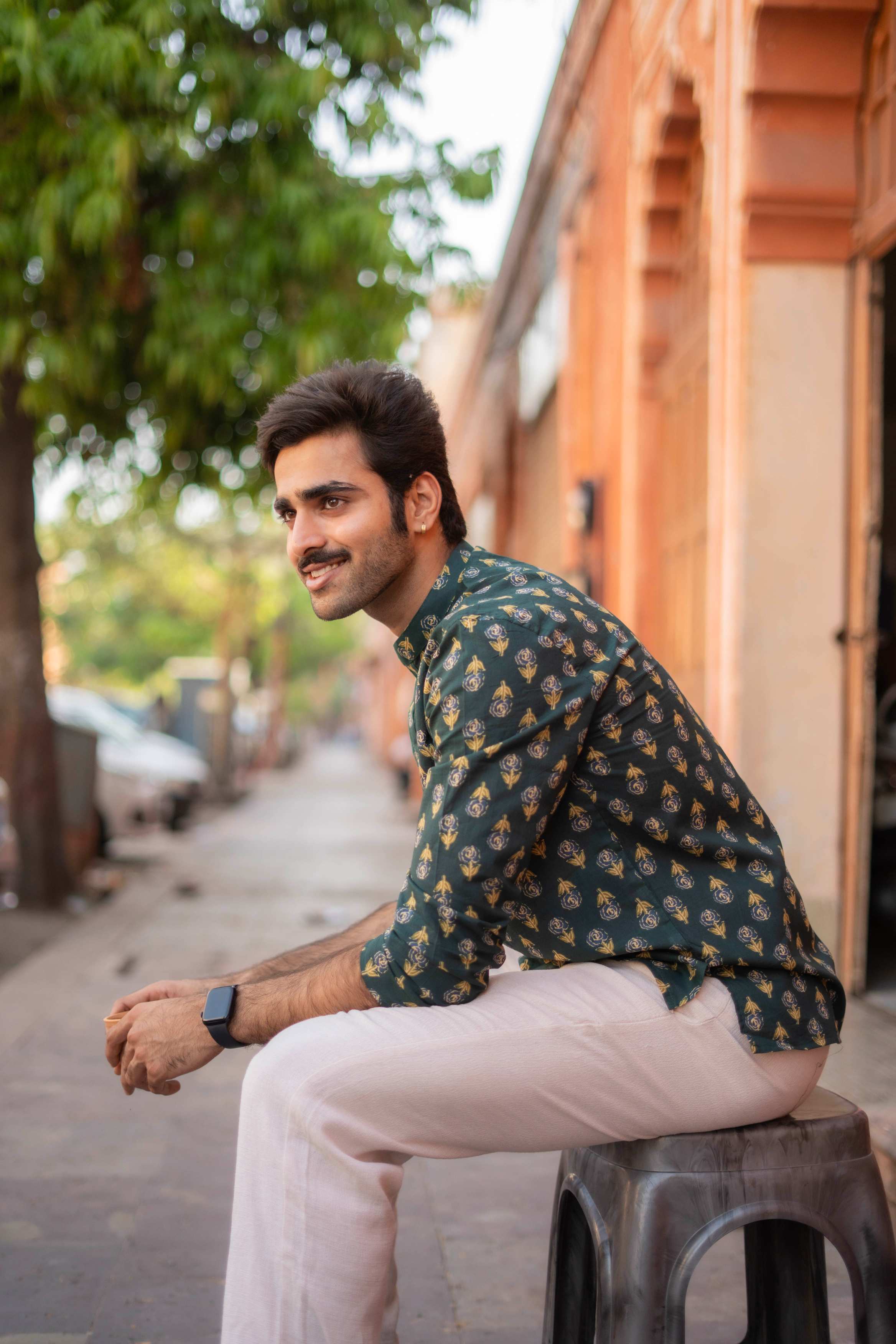 The Deep Green Garden Buti Print Short Kurta