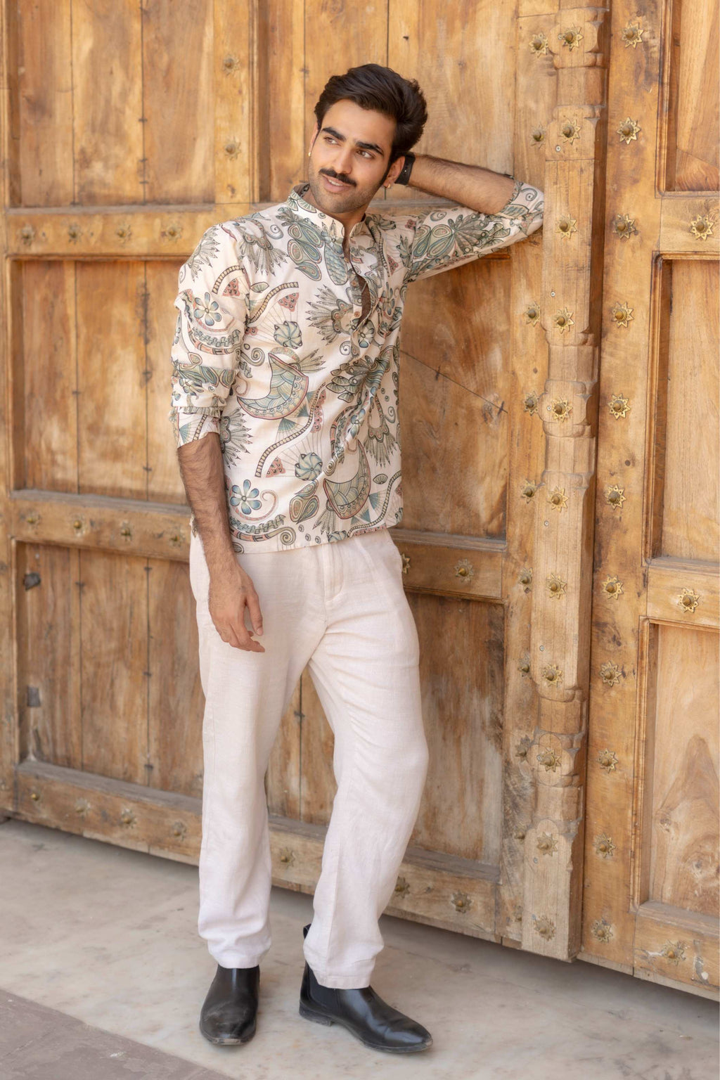 The Ivory Artistic Paisley Short Kurta